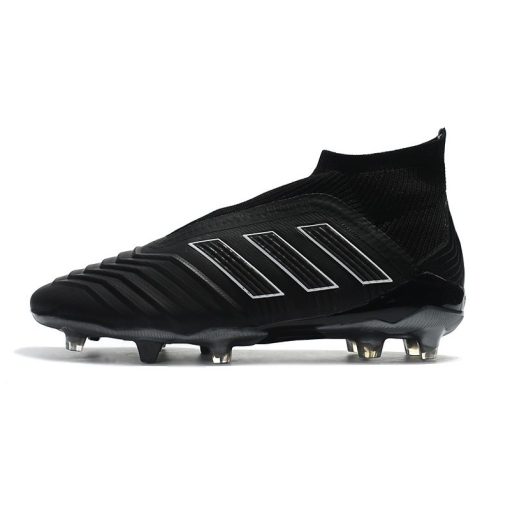 Adidas Predator 18+ FG - Shadow Mode Zwart_10.jpg